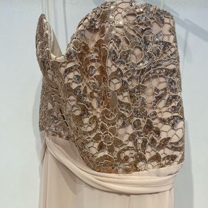 AMSALE strapless, size 8, sequin and chiffon skirt